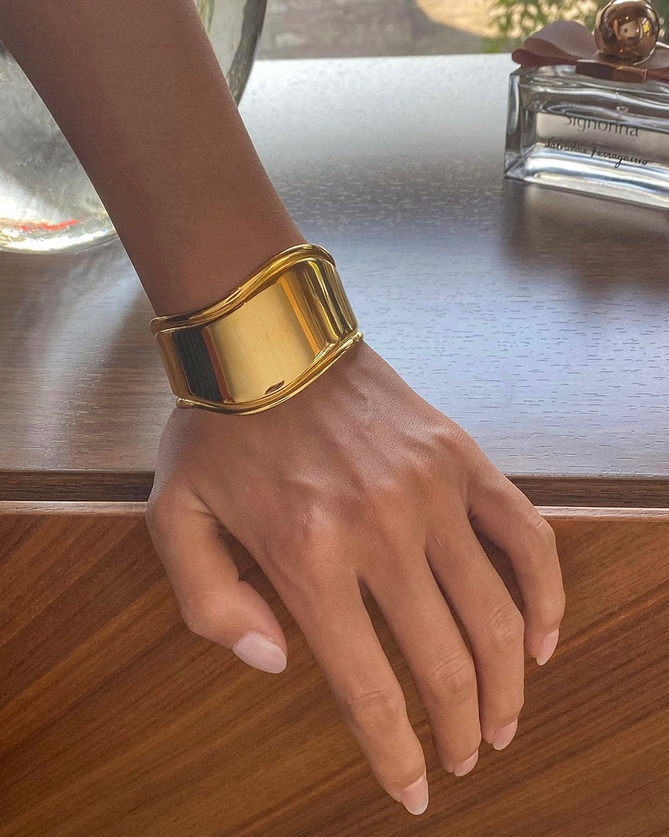 Deusa Bangle