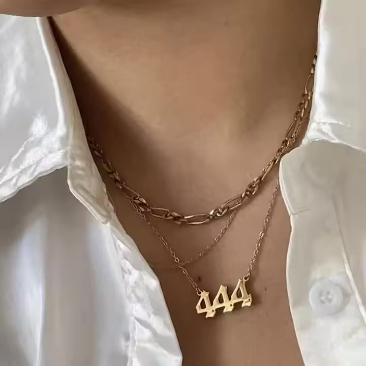 444 Drip Colar